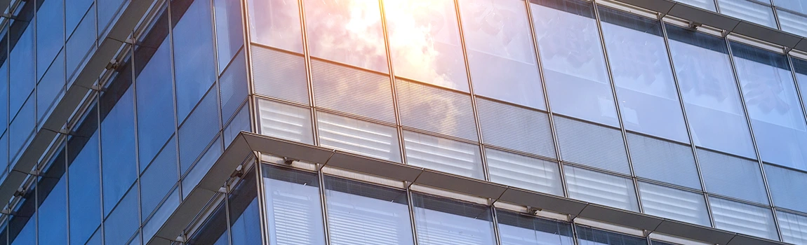 UV-Resistant Glass Experts&nbsp;in Tarpon Springs, FL